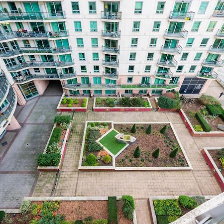 Riverside 2-Bedroom Apartments Londra Dış mekan fotoğraf