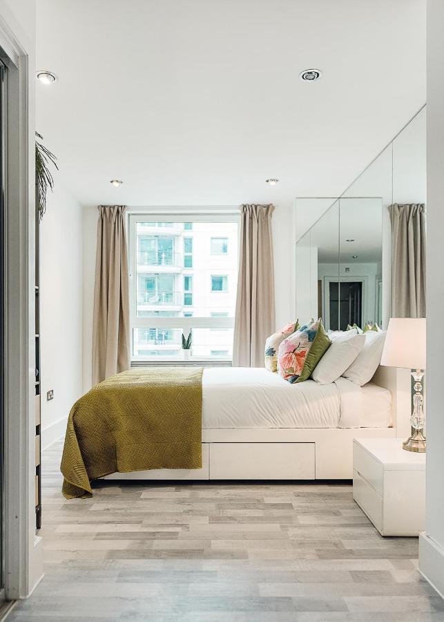 Riverside 2-Bedroom Apartments Londra Dış mekan fotoğraf