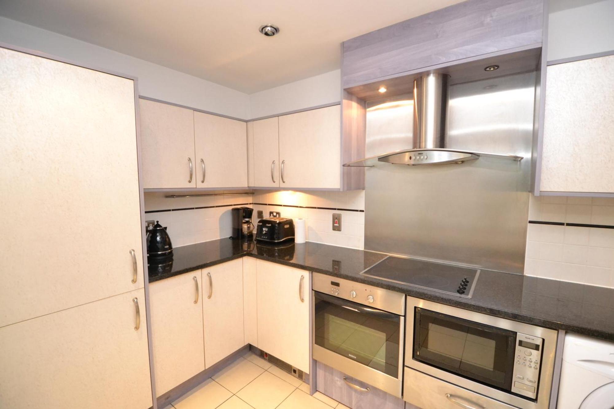 Riverside 2-Bedroom Apartments Londra Dış mekan fotoğraf