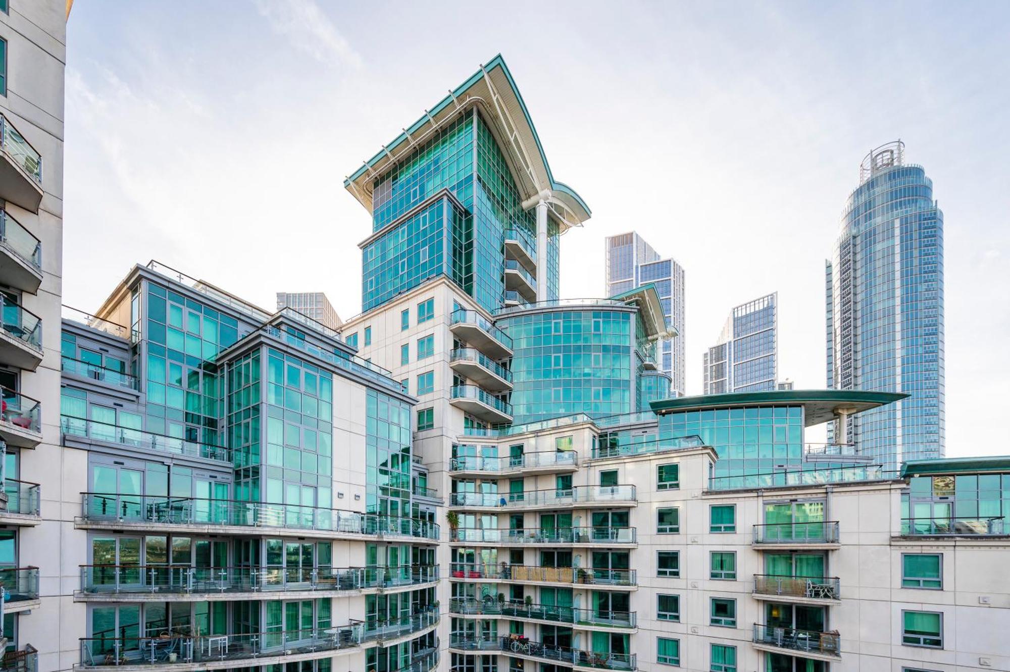 Riverside 2-Bedroom Apartments Londra Dış mekan fotoğraf