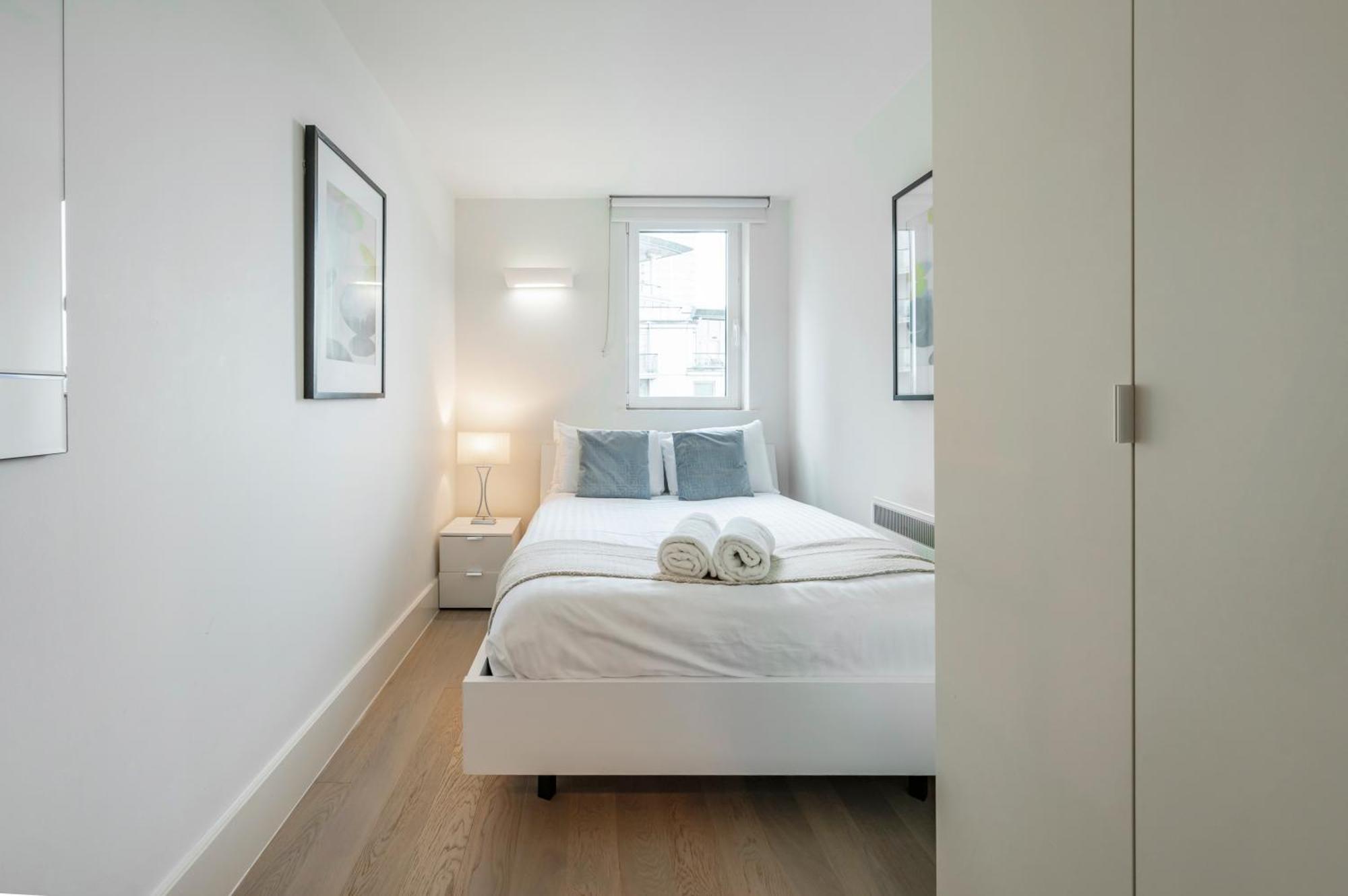 Riverside 2-Bedroom Apartments Londra Dış mekan fotoğraf